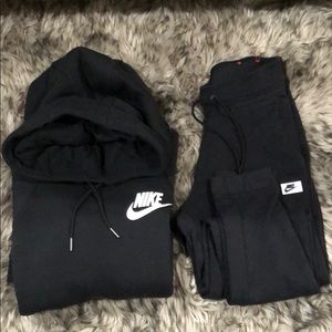 Used, Nike sweat suit